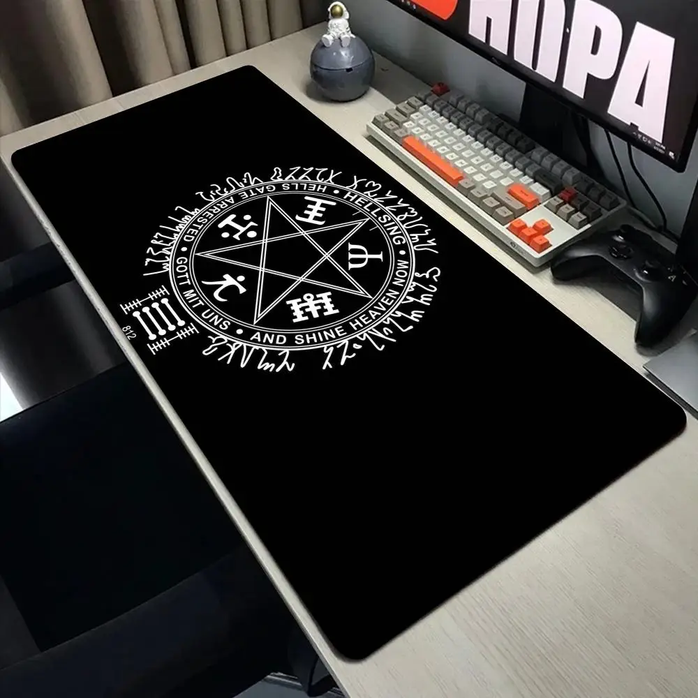 New Arrival Hellsing Gaming Large Mouse Pad