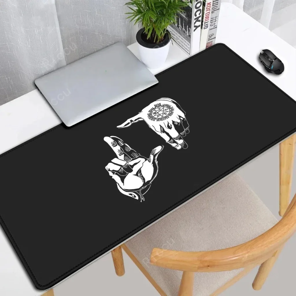 Stylish Print Hellsing Gaming Large Mouse Pad